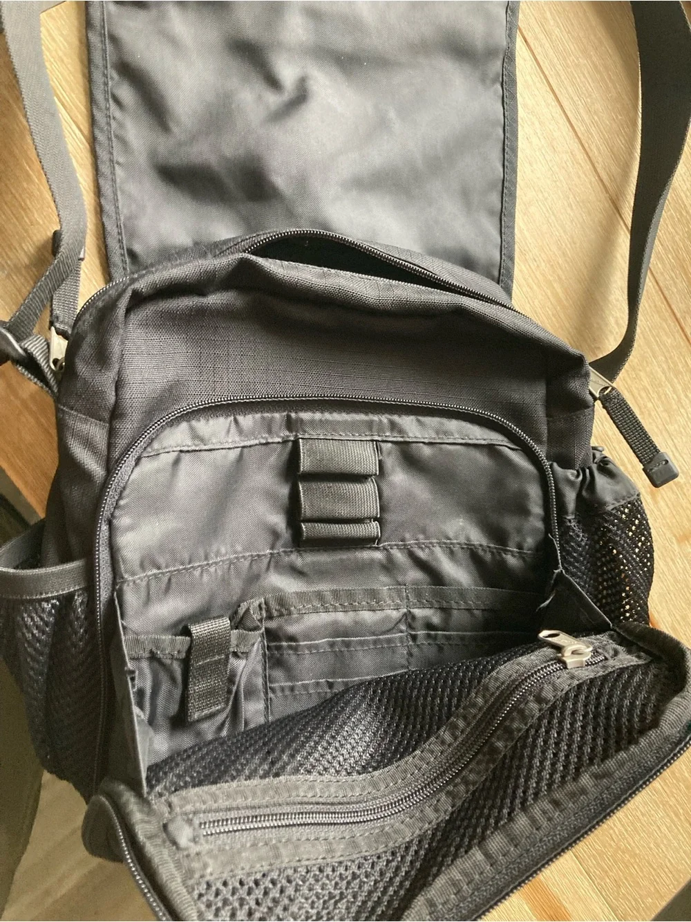 Eddie Bauer Black Crossbody Utility Messenger Travel Bag Organizer Nylon